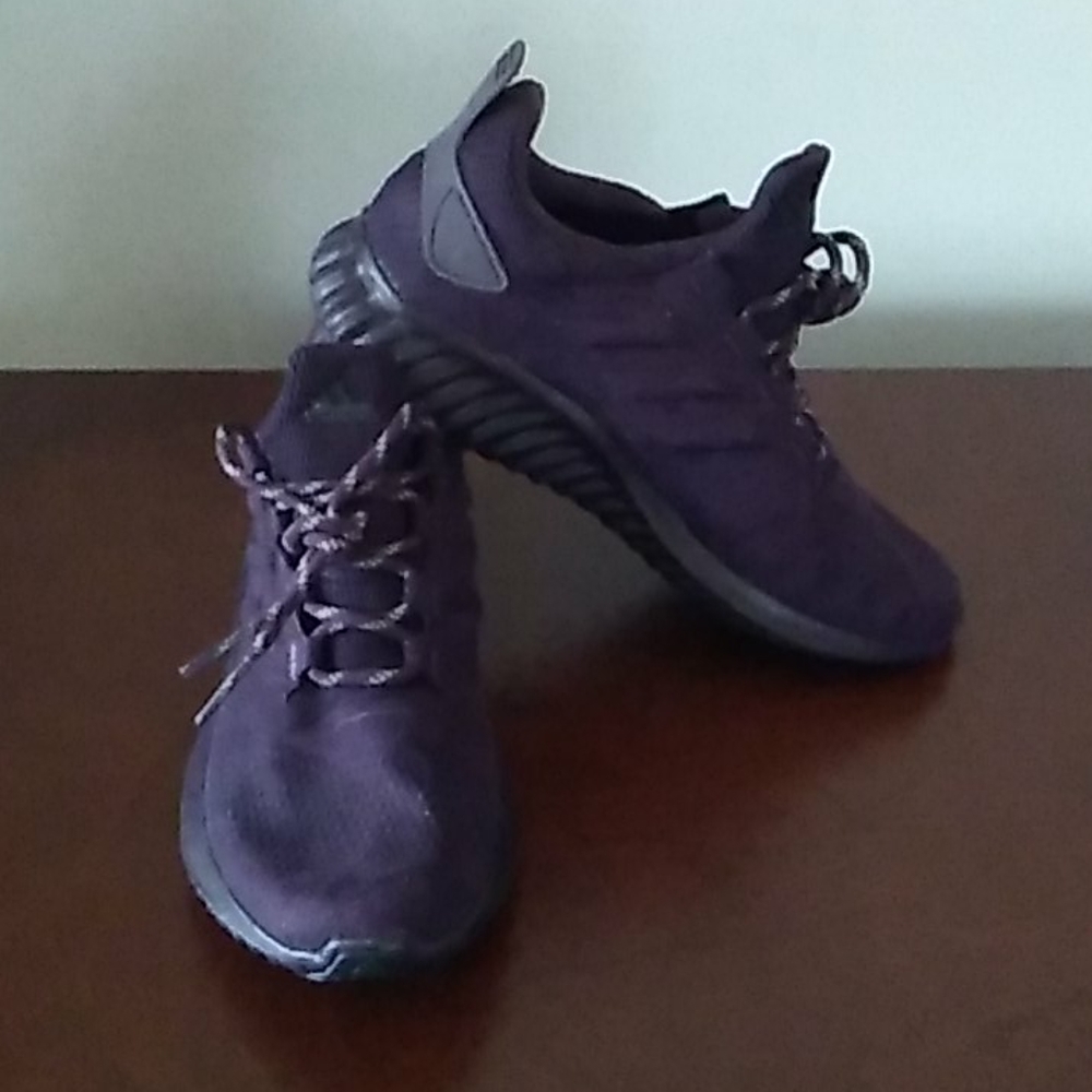 Adidas size 8 womens shoes